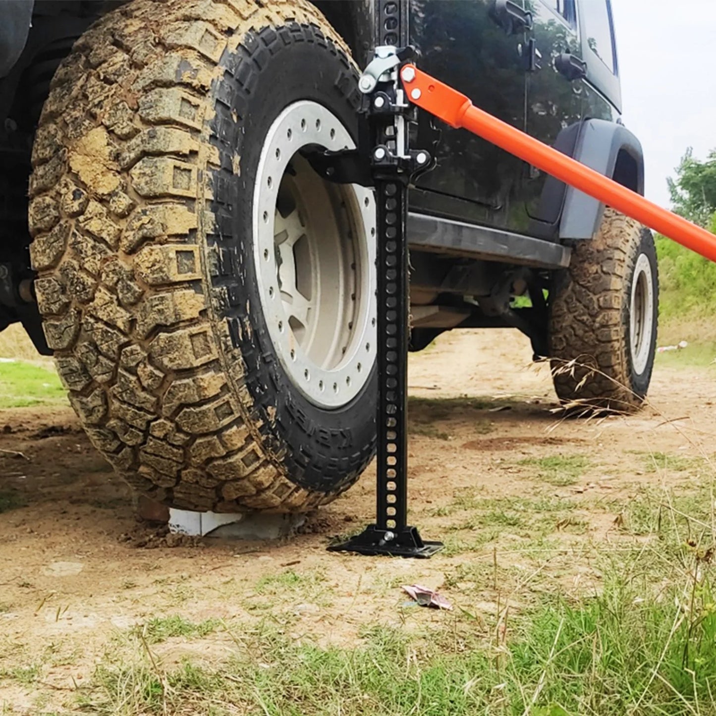 VEVOR High Lift Farm Jack, 60 Utility Farm Jack, 7000 Lbs Capacity Ratcheting off Road Utility Jack, Heavy-Duty Farm Jack for Tractor, Truck, SUV, Bumper Lift, Orange